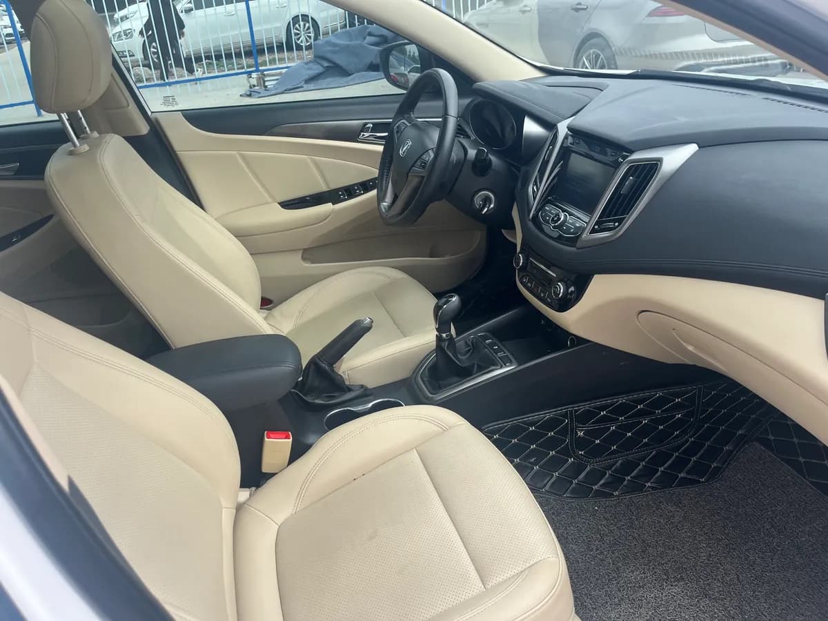 Changan 2016 1.6L 3