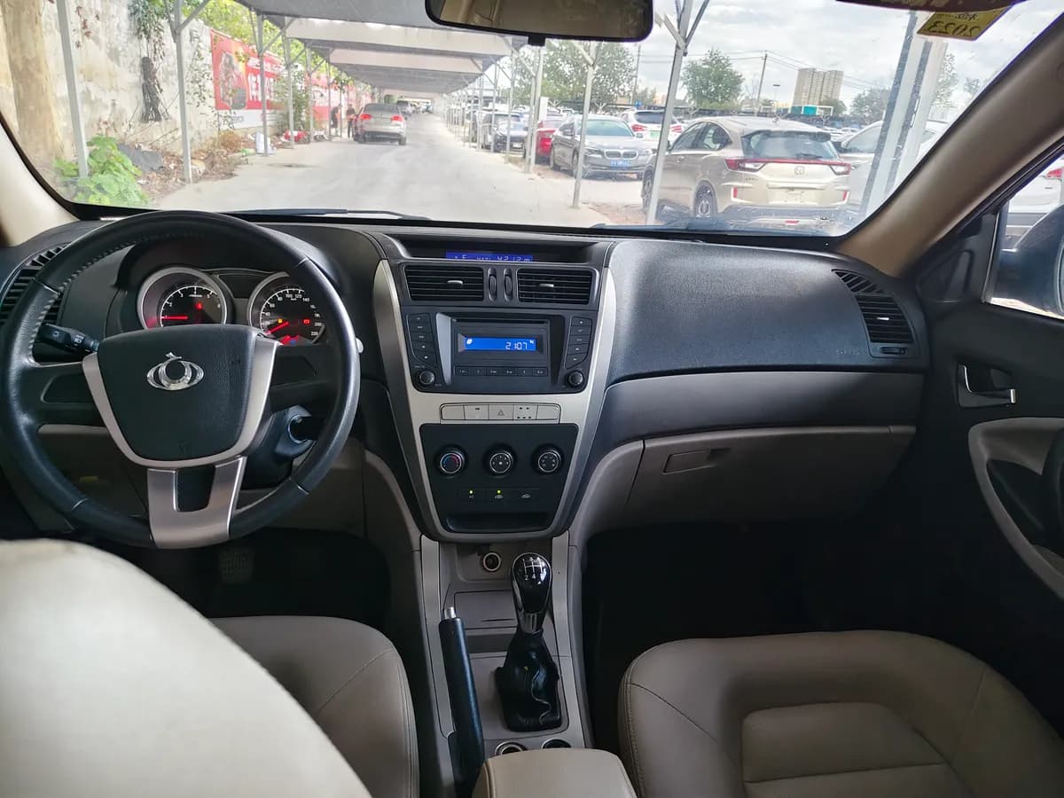 Geely GX7 2012 1.8L 8