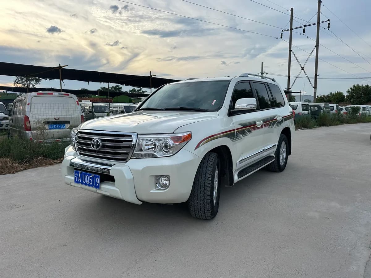 Toyota ( ) 2015 4.0L V6 3