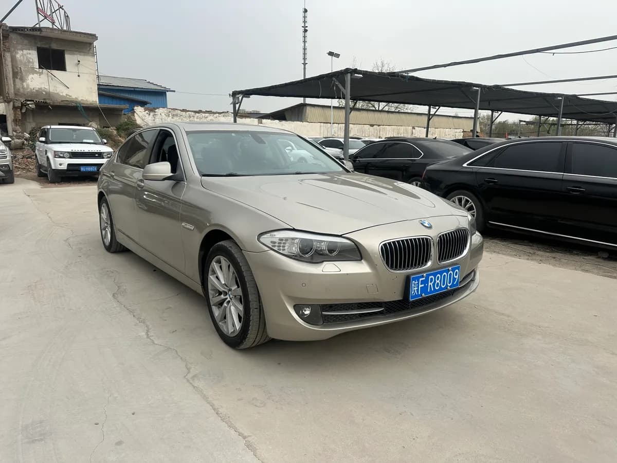 BMW 5 2012 530Li 2