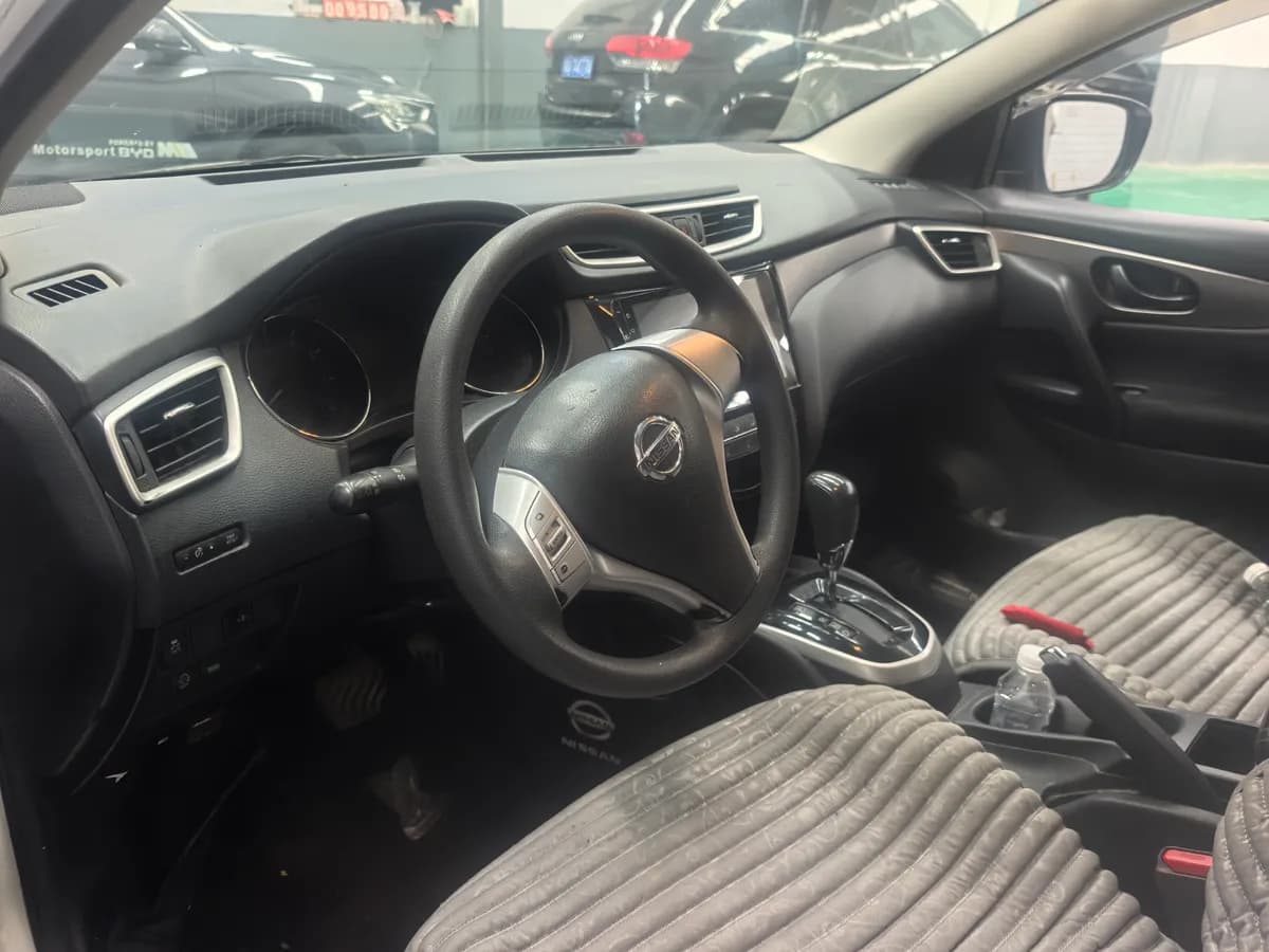 Nissan 2016 1.2T CVT 2