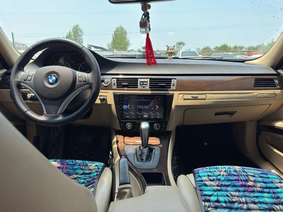 BMW 3 2012 325i M 5