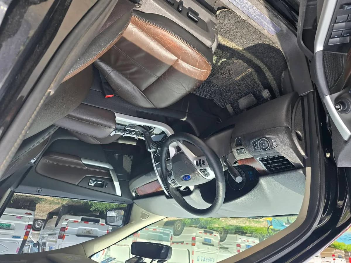 Ford ( ) 2012 3.5L 6
