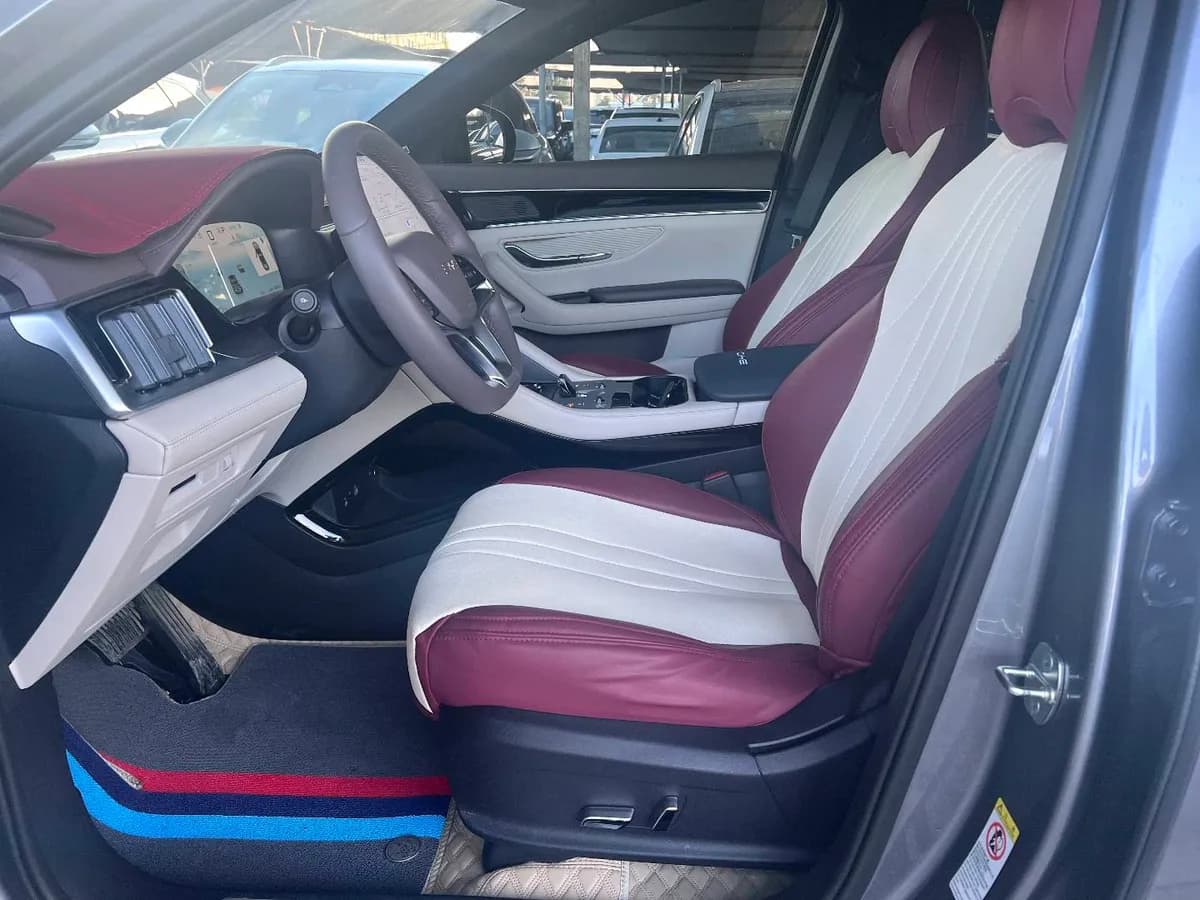 BYD PLUS 2024 EV 605km PLUS 4