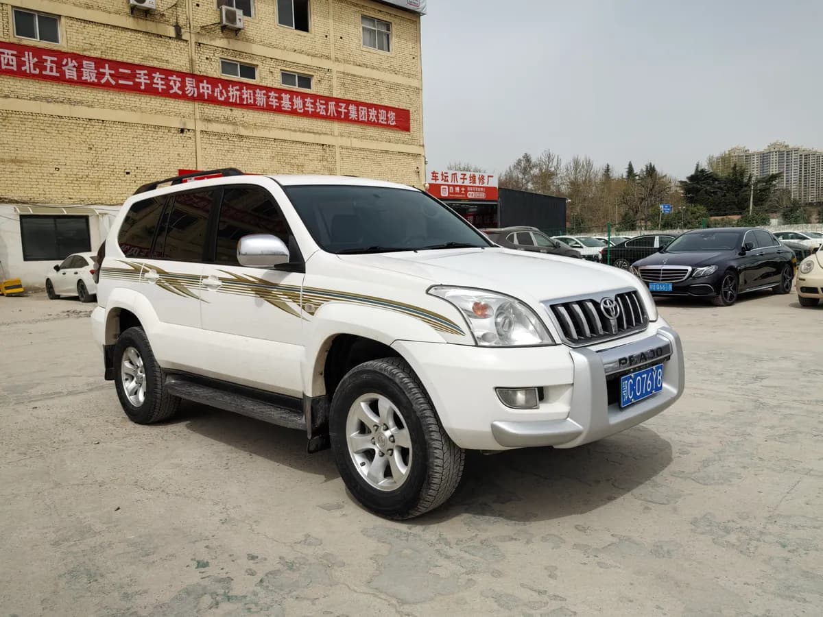 Toyota ( ) 2008 2.7 2