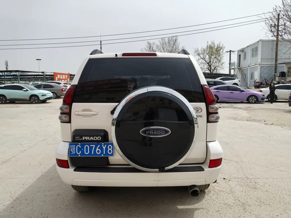 Toyota ( ) 2008 2.7 3