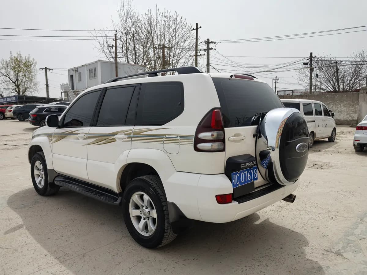 Toyota ( ) 2008 2.7 4