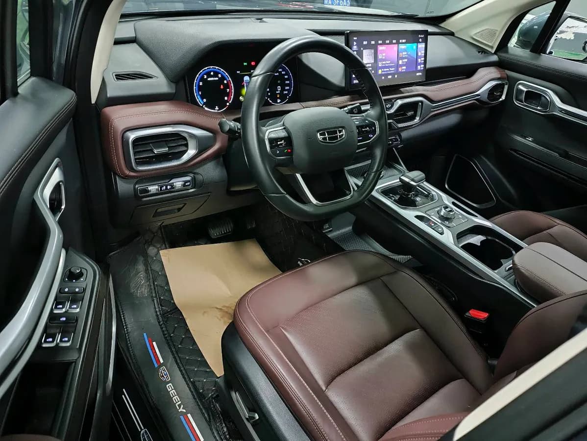 Geely 2022 1.8TD 7 4