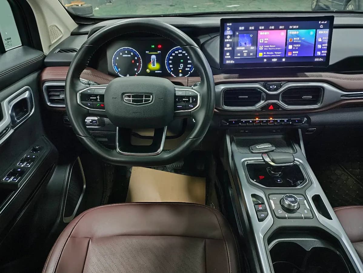 Geely 2022 1.8TD 7 6
