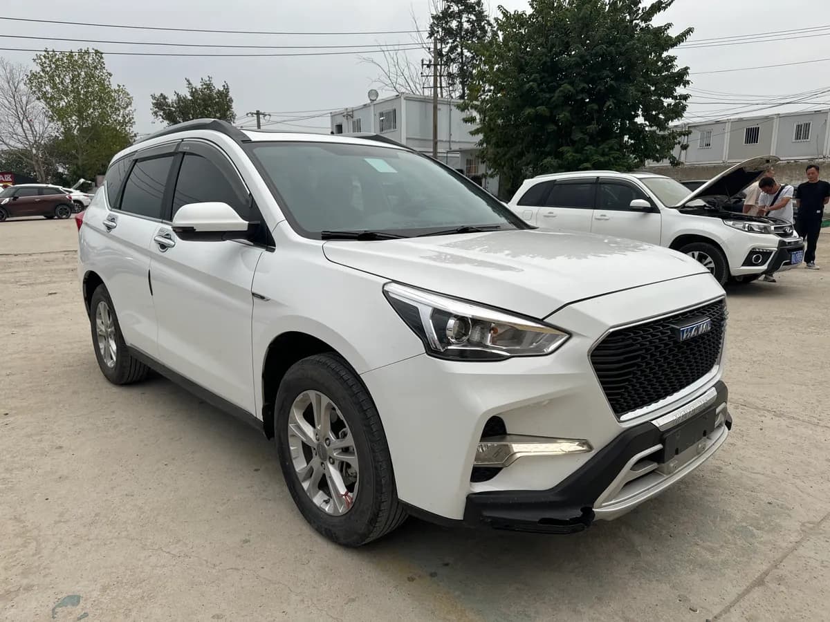 Haval M6 2018 1.5T DCT 3