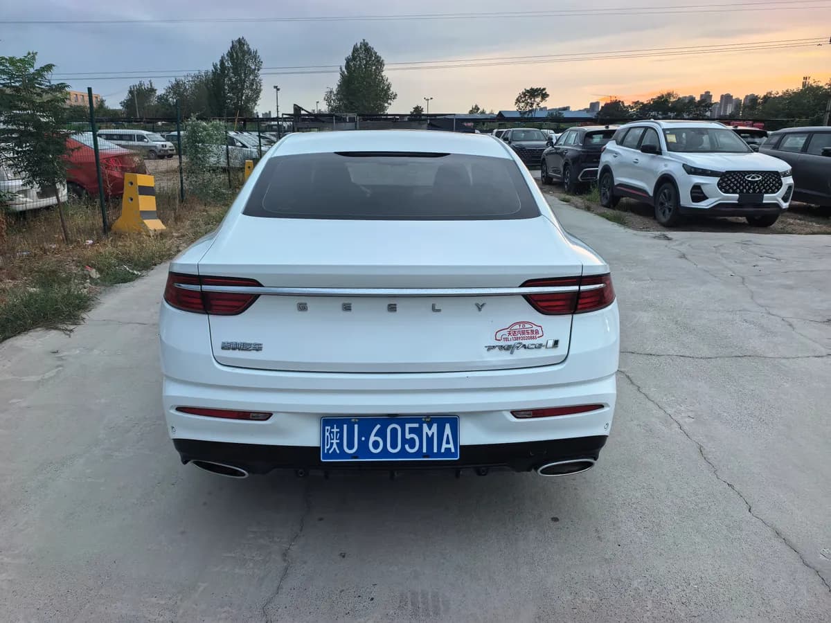 Geely 2023 2.0TD 8