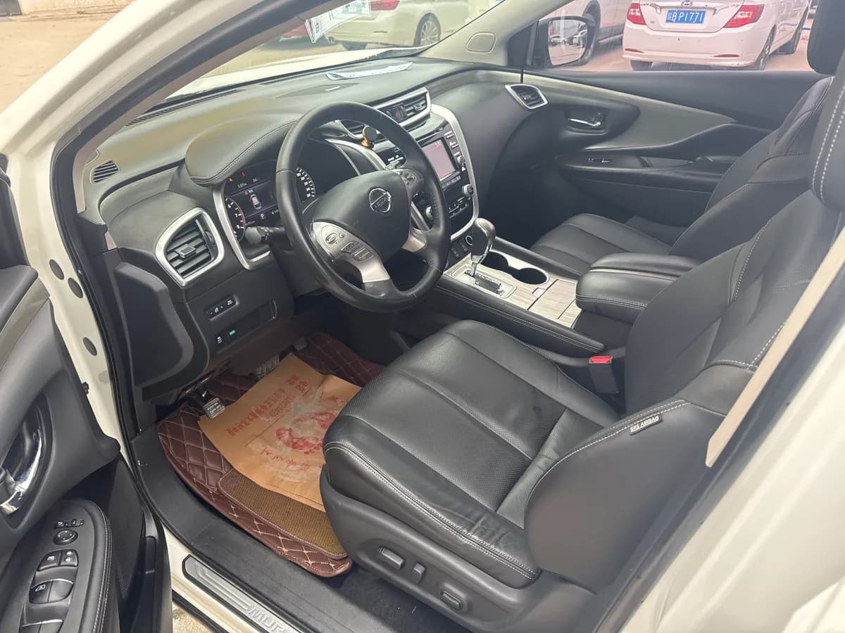 Nissan 2017 2.5L XL 4
