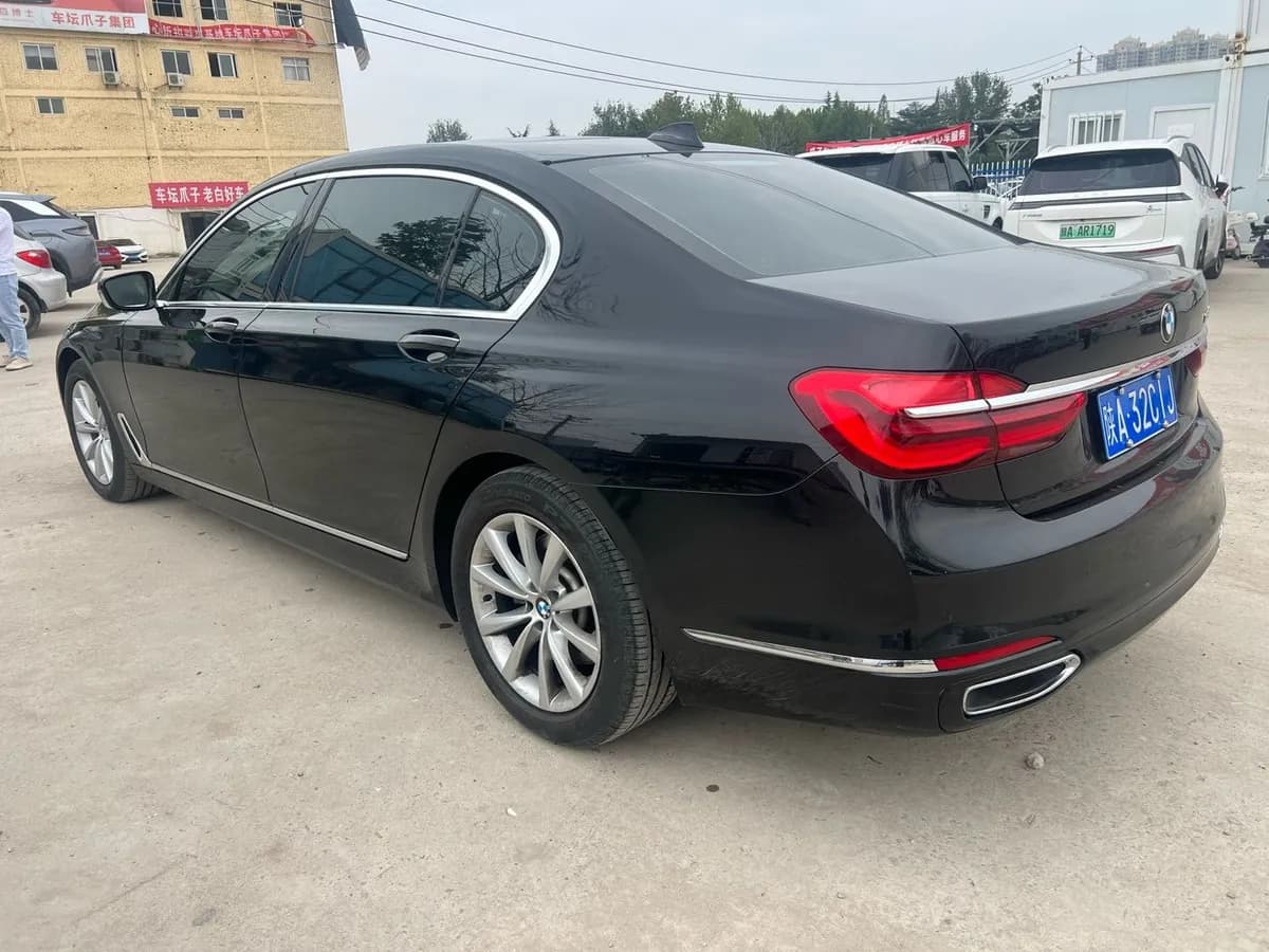 BMW 7 ( ) 2016 730Li 6