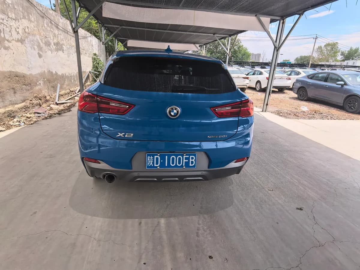 BMW X2( ) 2018 sDrive20i M V 8