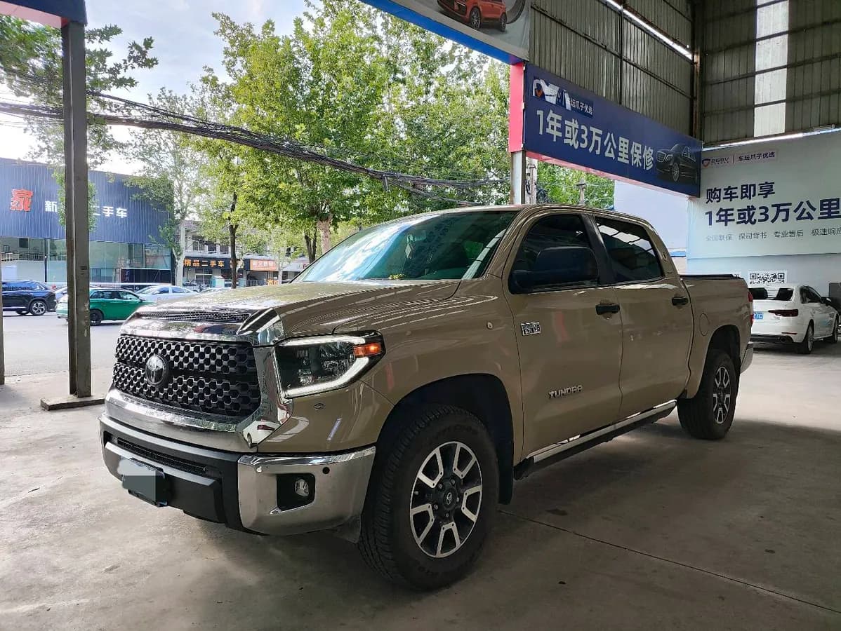 Toyota ( ) 2020 5.7 SR5 TRD Offroad