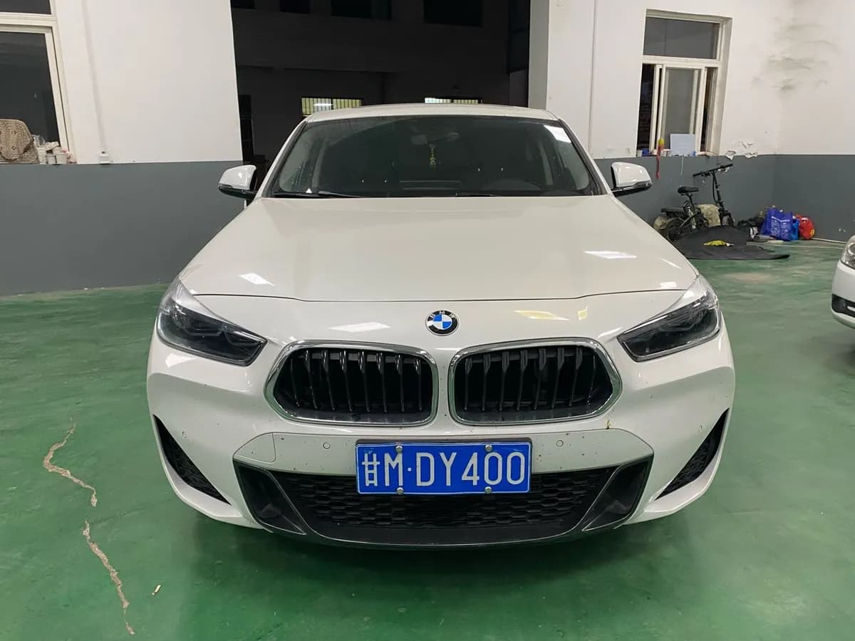 BMW X2 2021 sDrive25i M 6