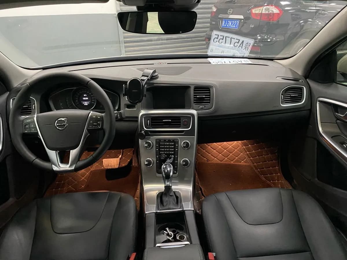 Volvo S60 2019 S60L T5 7