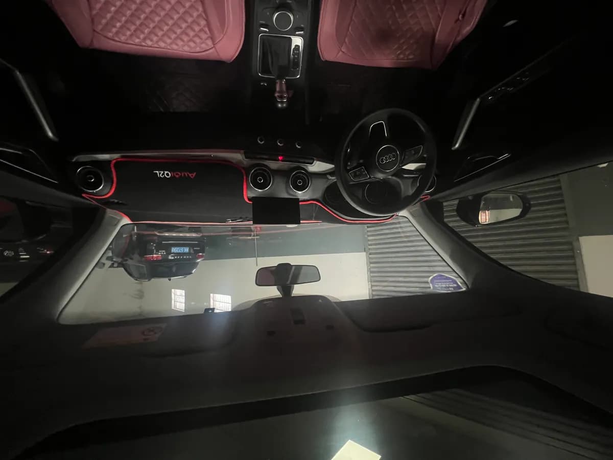 Audi Q2L 2020 35 TFSI 6