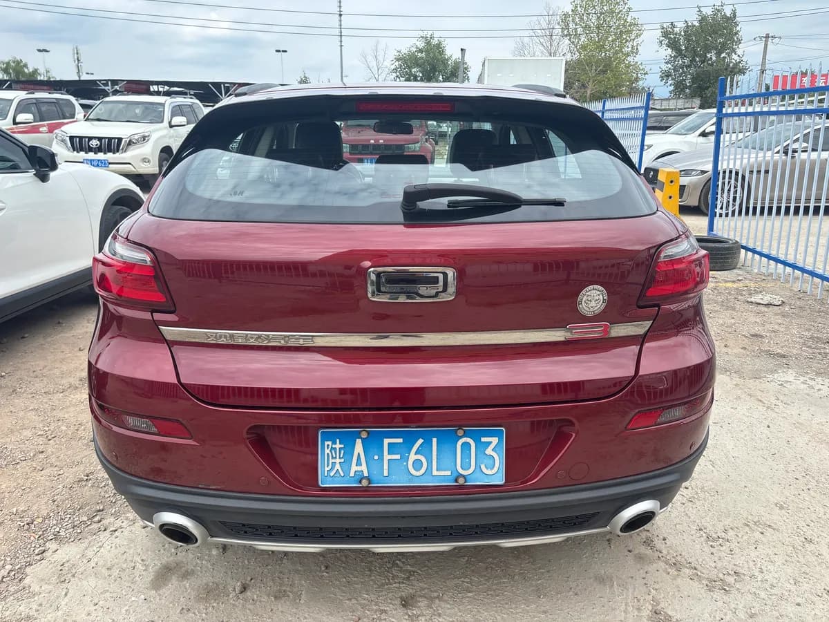 3 2015 SUV 1.6T 5