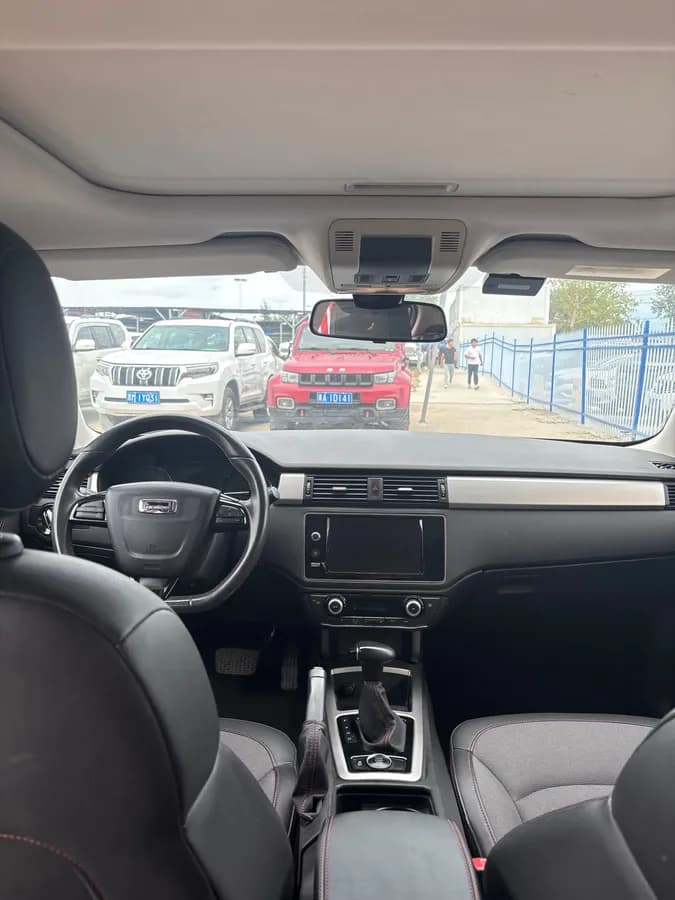 3 2015 SUV 1.6T 8