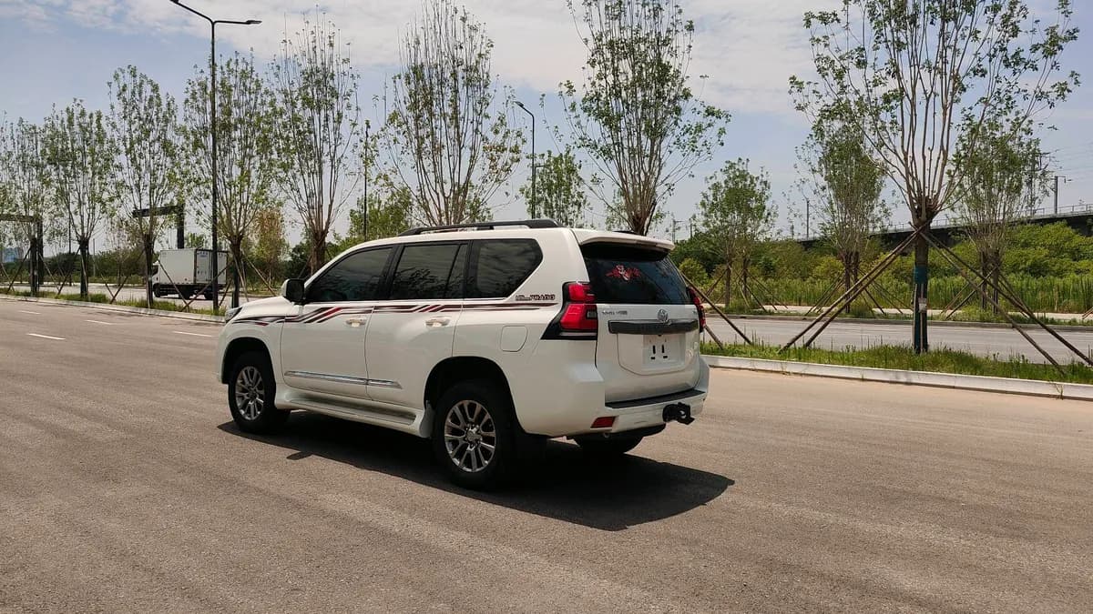 Toyota 2016 2.7L 8