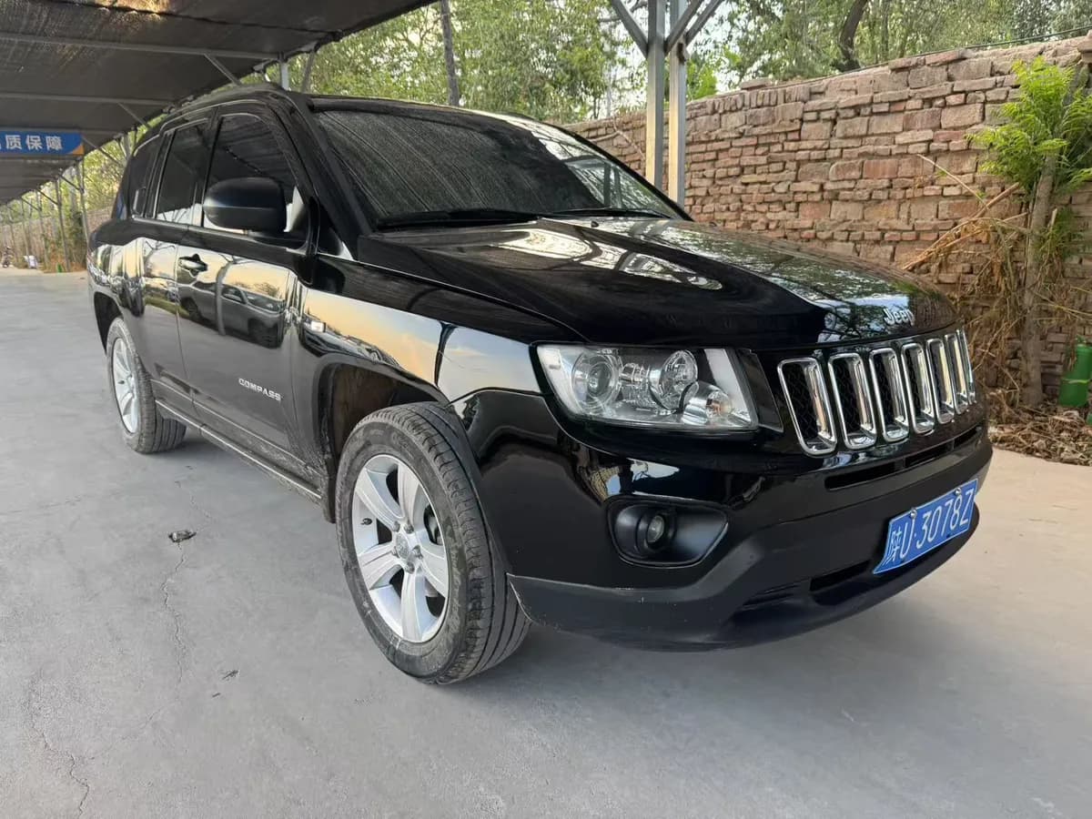 Jeep ( ) 2012 2.4L 3