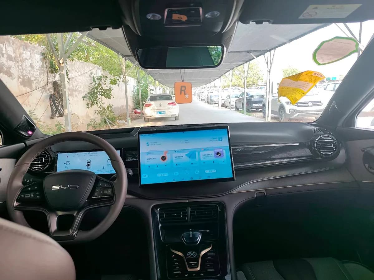 BYD 07 2023 DM-p 175KM 5