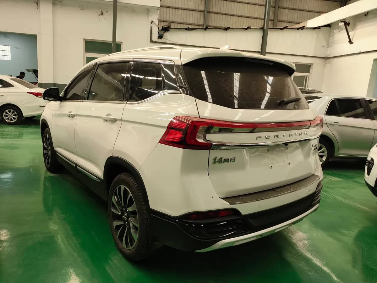 Dongfeng T5 2018 230T 9