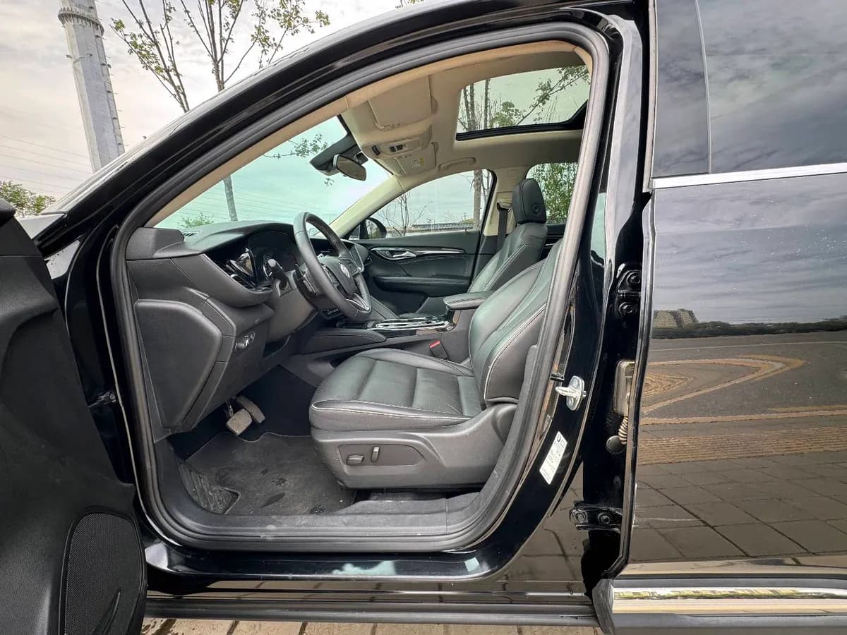 Buick 2022 S 552T 10