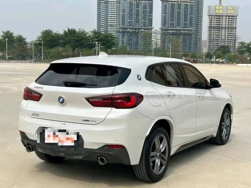 BMW X2 2022 sDrive25i M 7