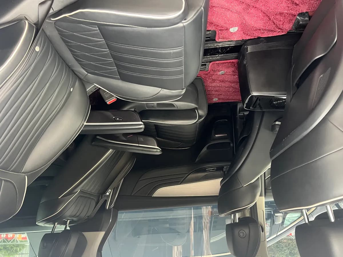 Roewe iMAX8 2021 400TGI Supreme 6