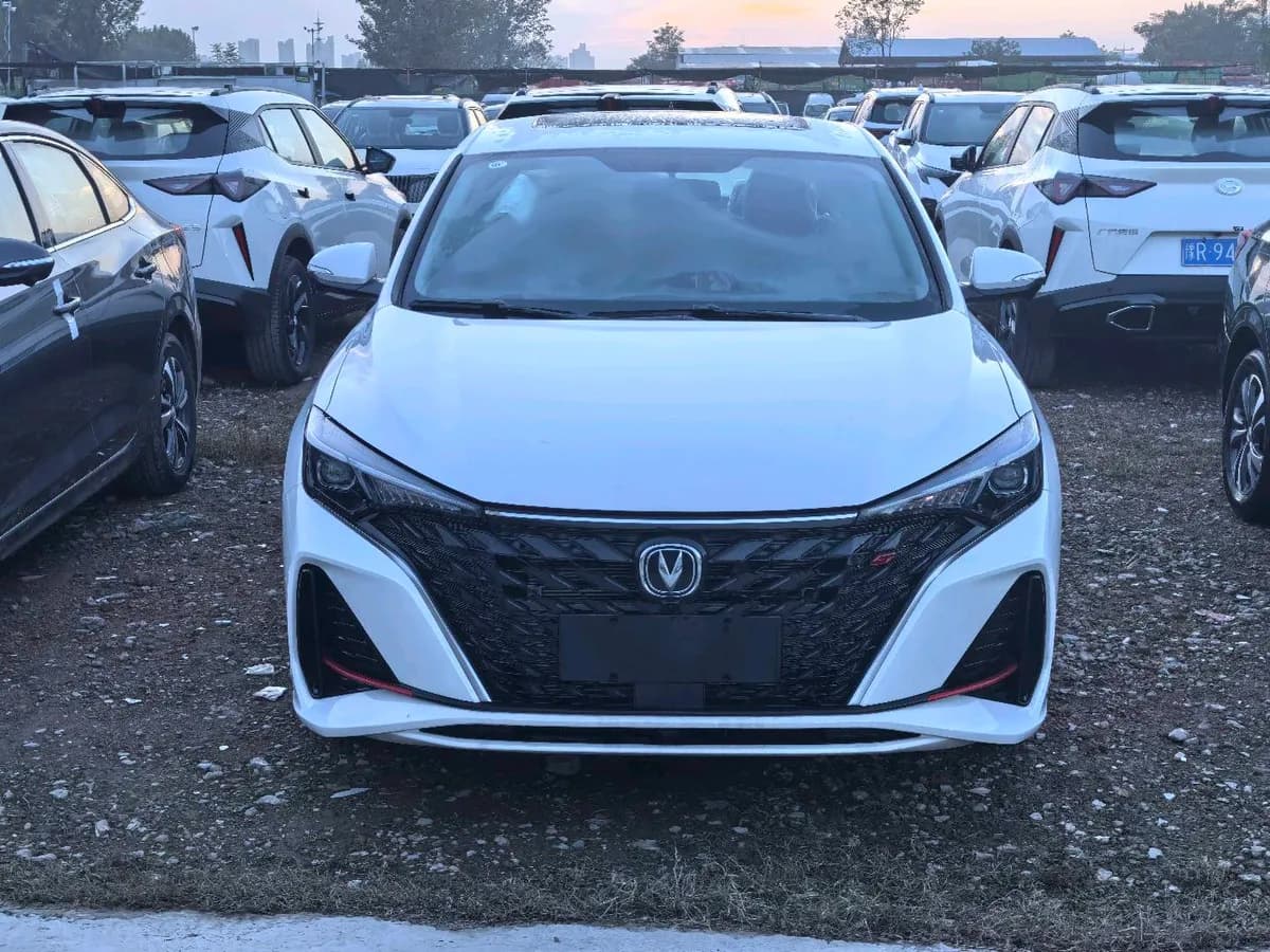 ��� 2025 PLUS 1.4T 2