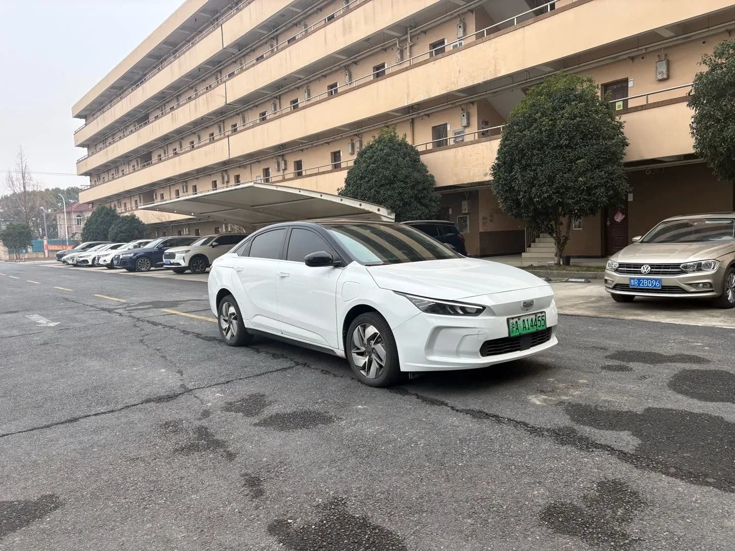 Geely Geometry A 2022 2