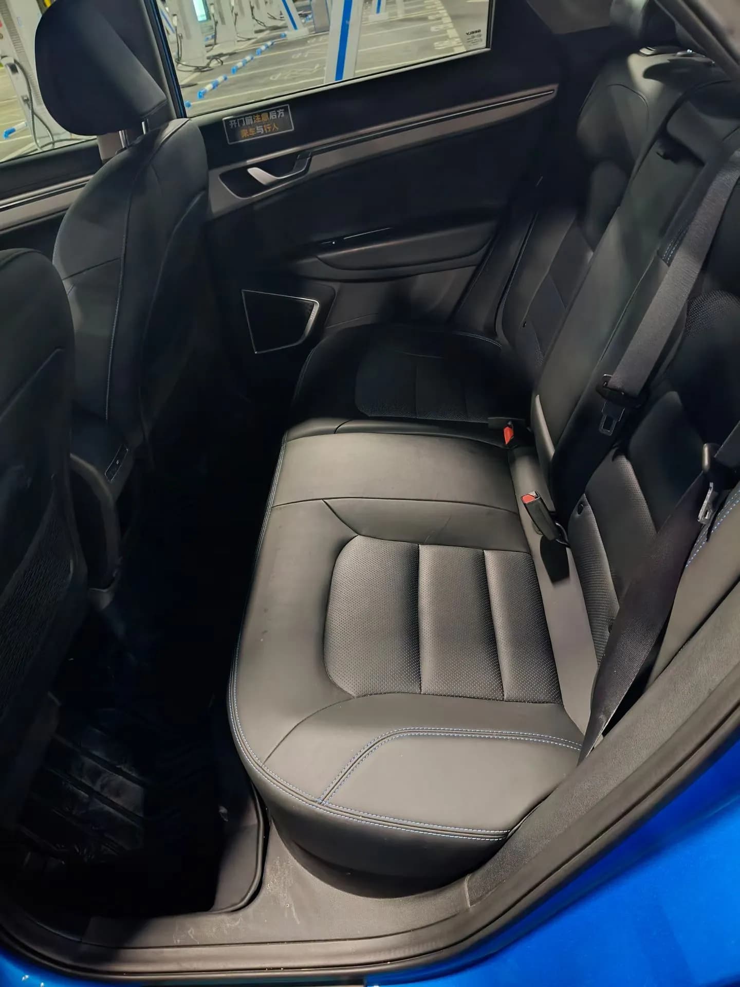 Geely Emgrand GSe 2019 9