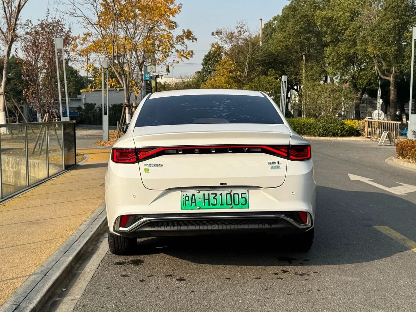 Geely Emgrand L HiP 2022 2