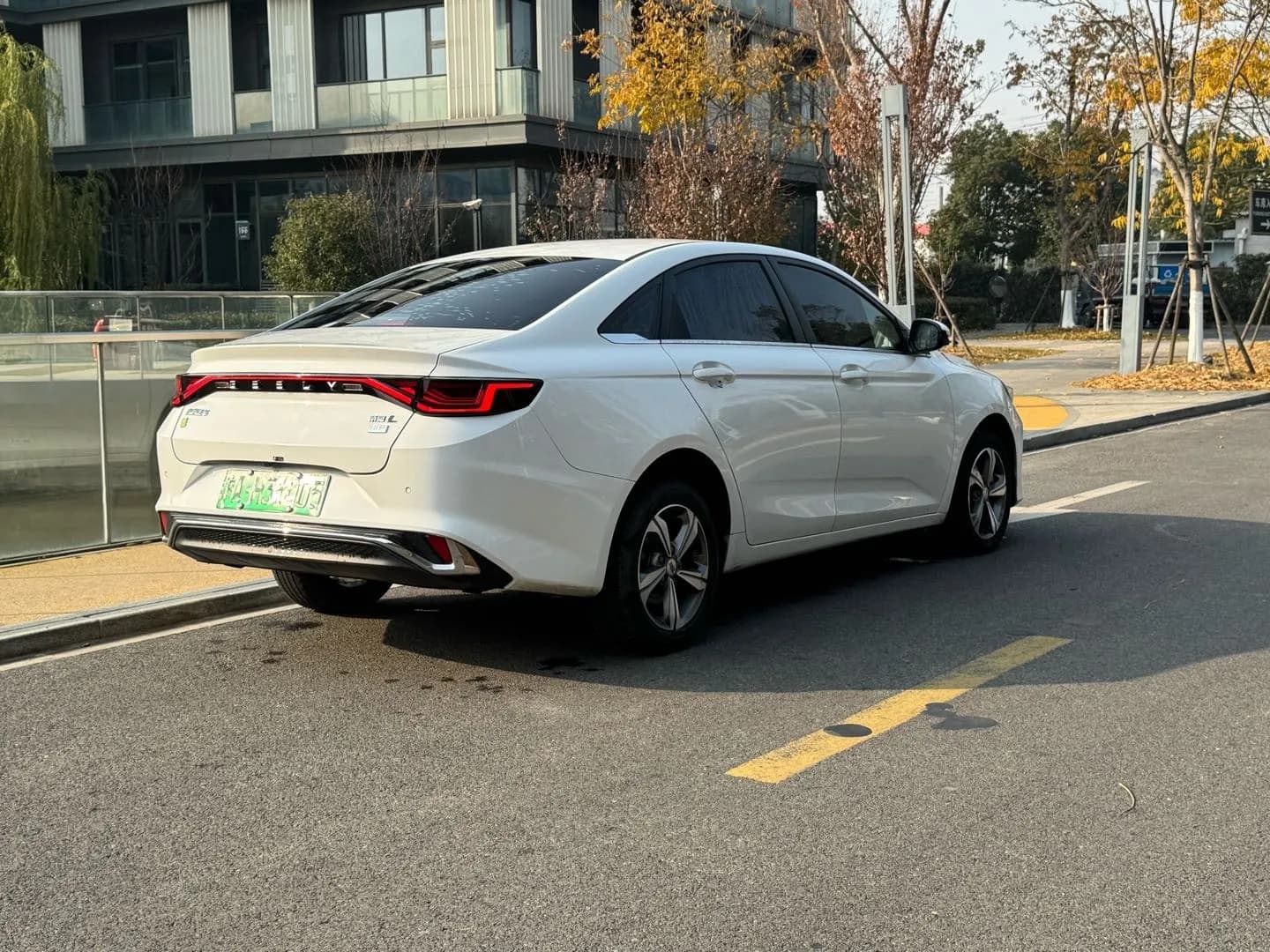 Geely Emgrand L HiP 2022 6