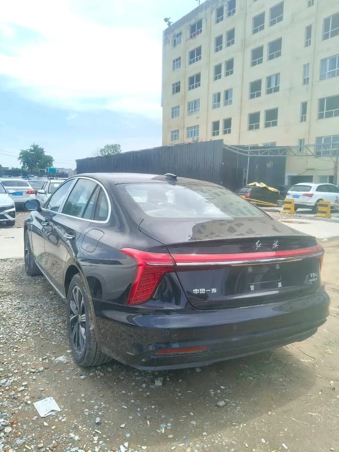 Hongqi H5 2025 6