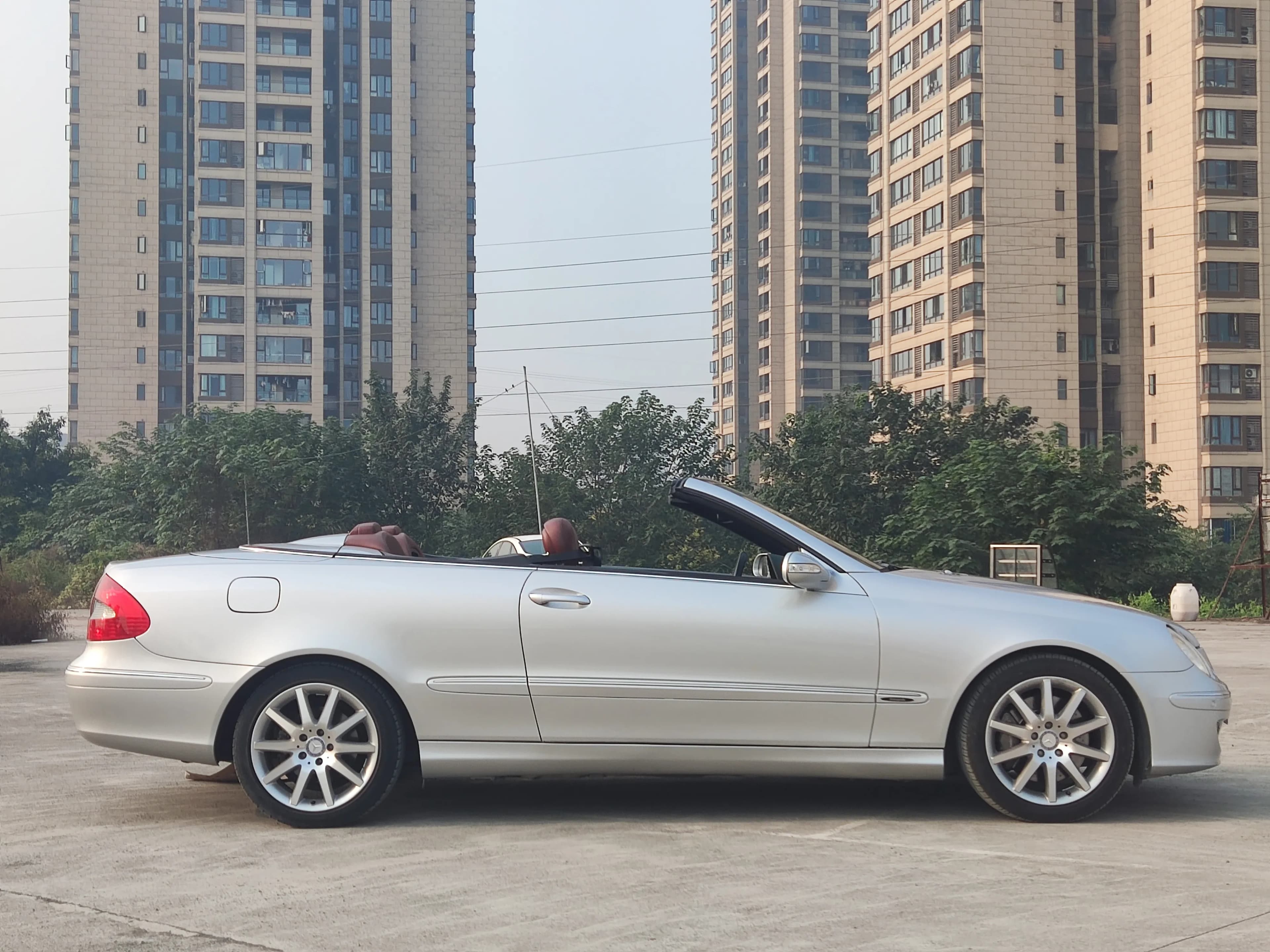 Mercedes-Benz CLK 2006 5