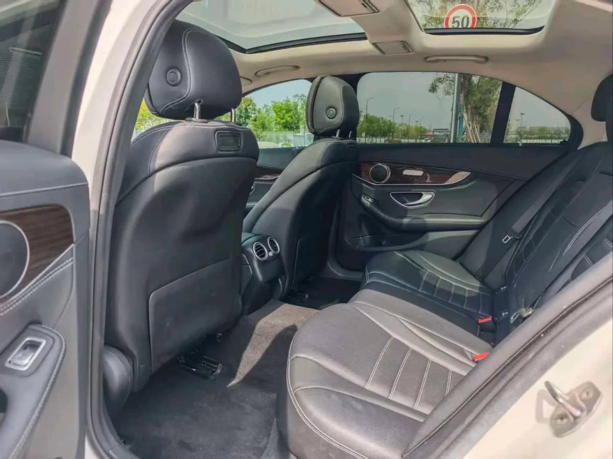 Mercedes-Benz C 2018 5