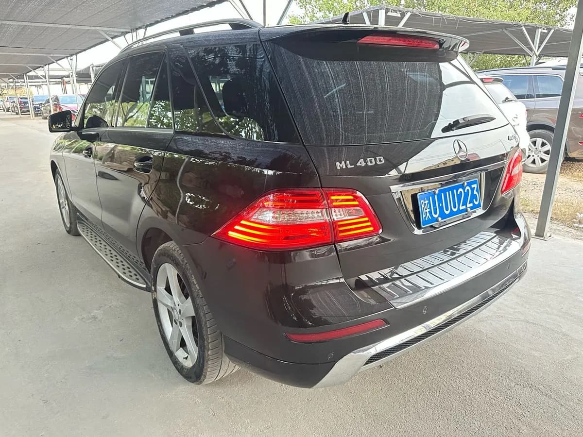 Mercedes-Benz M 2015 10