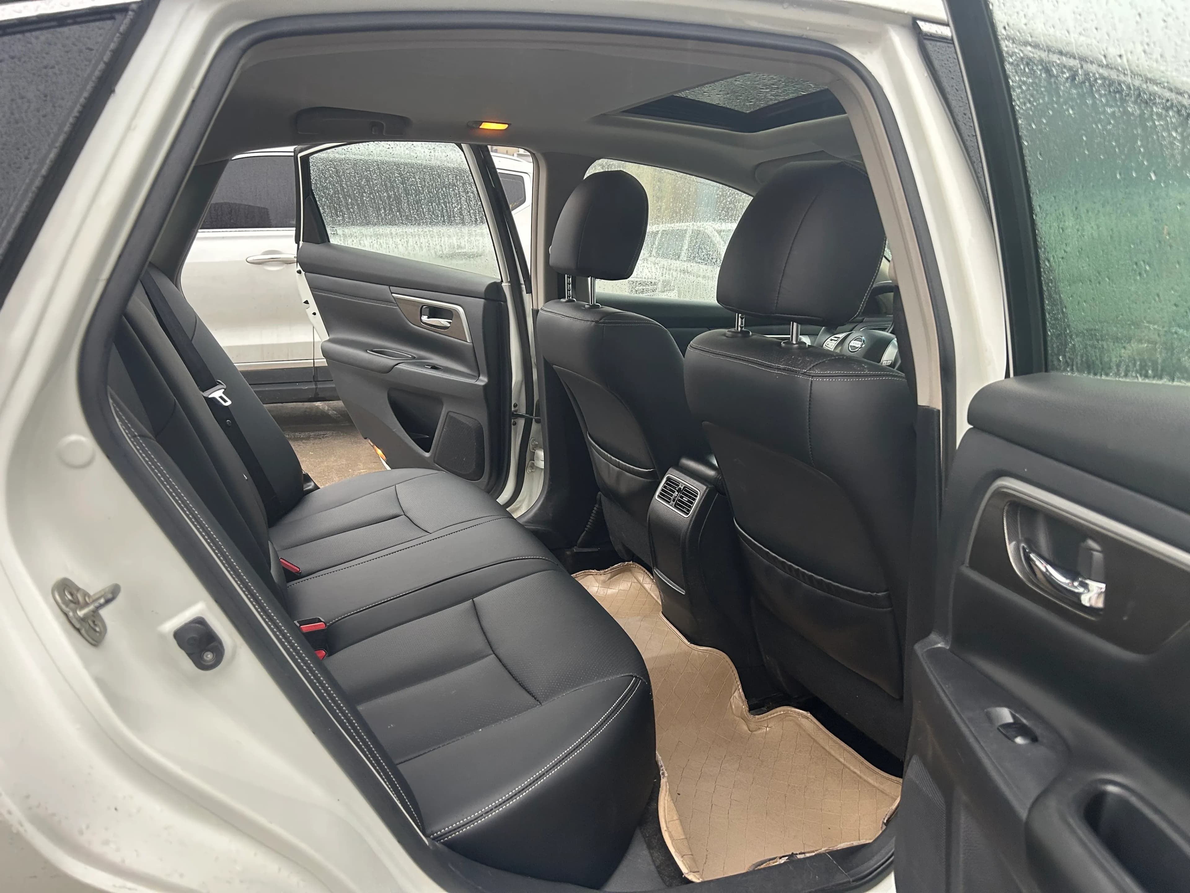 Nissan Teana 2015 8