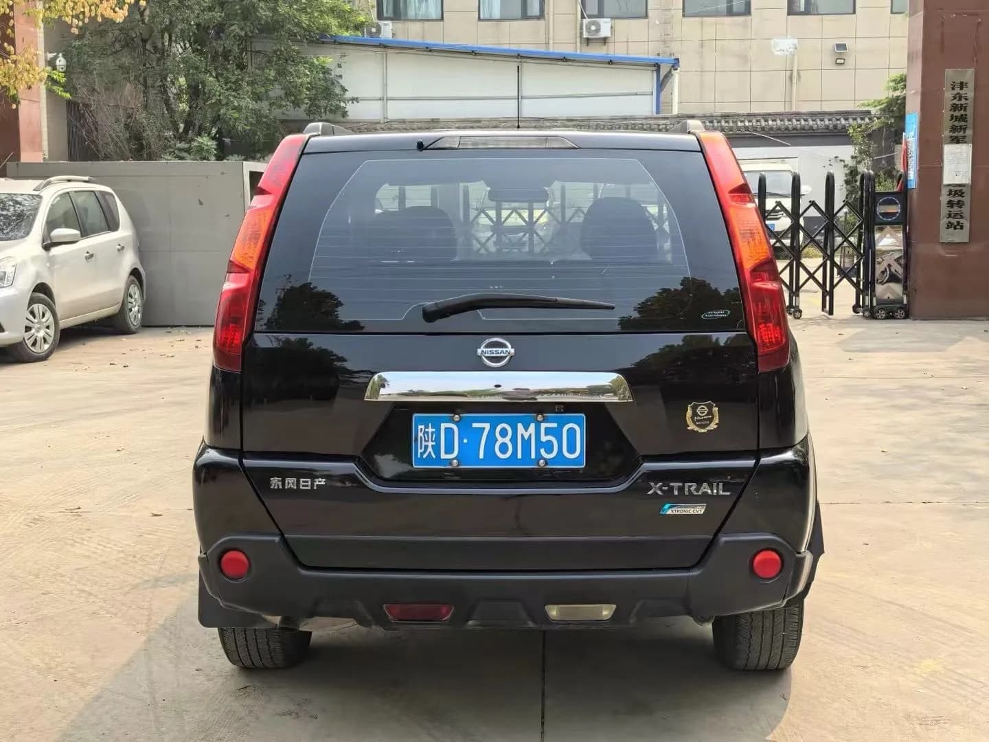 Nissan X-Trail 2010 8