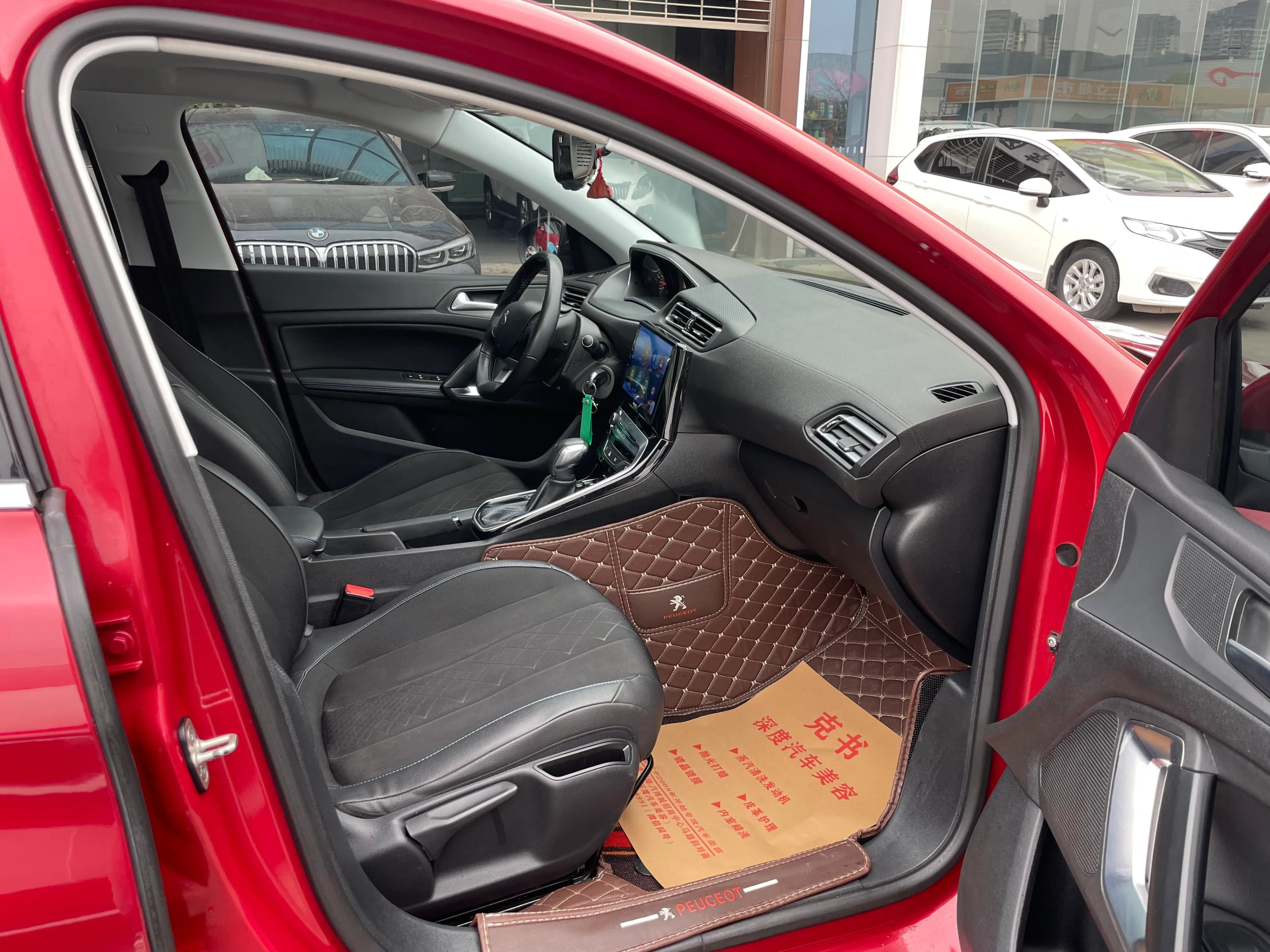 Peugeot 308 2016 5