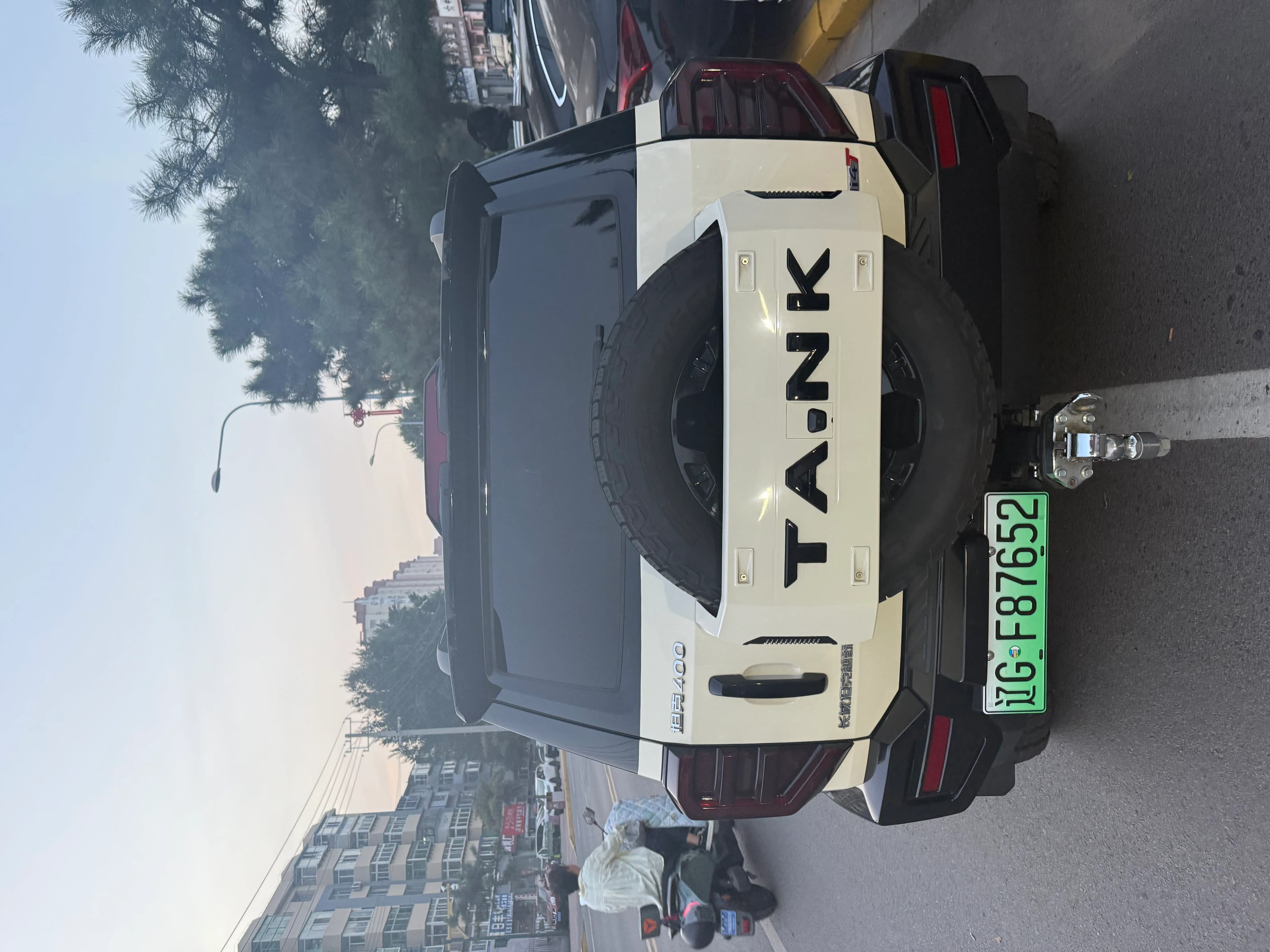 Tank 400 2023 4