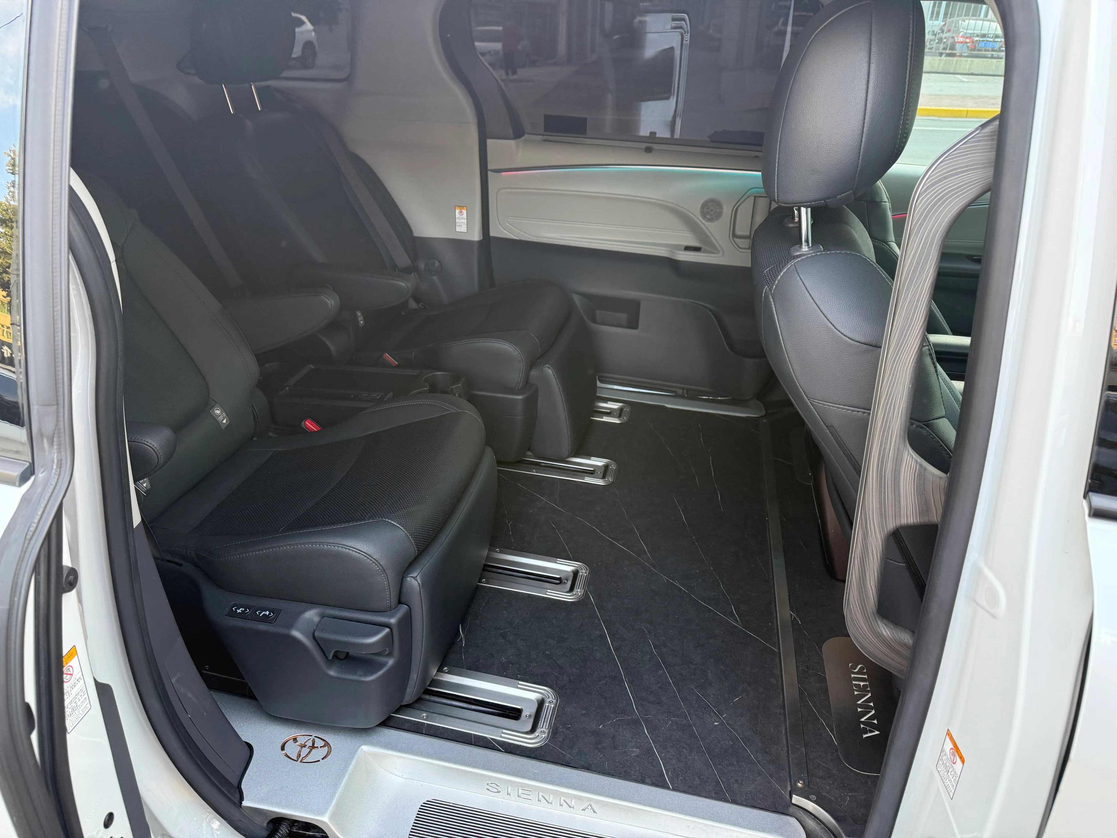 Toyota SIENNA 2021 6