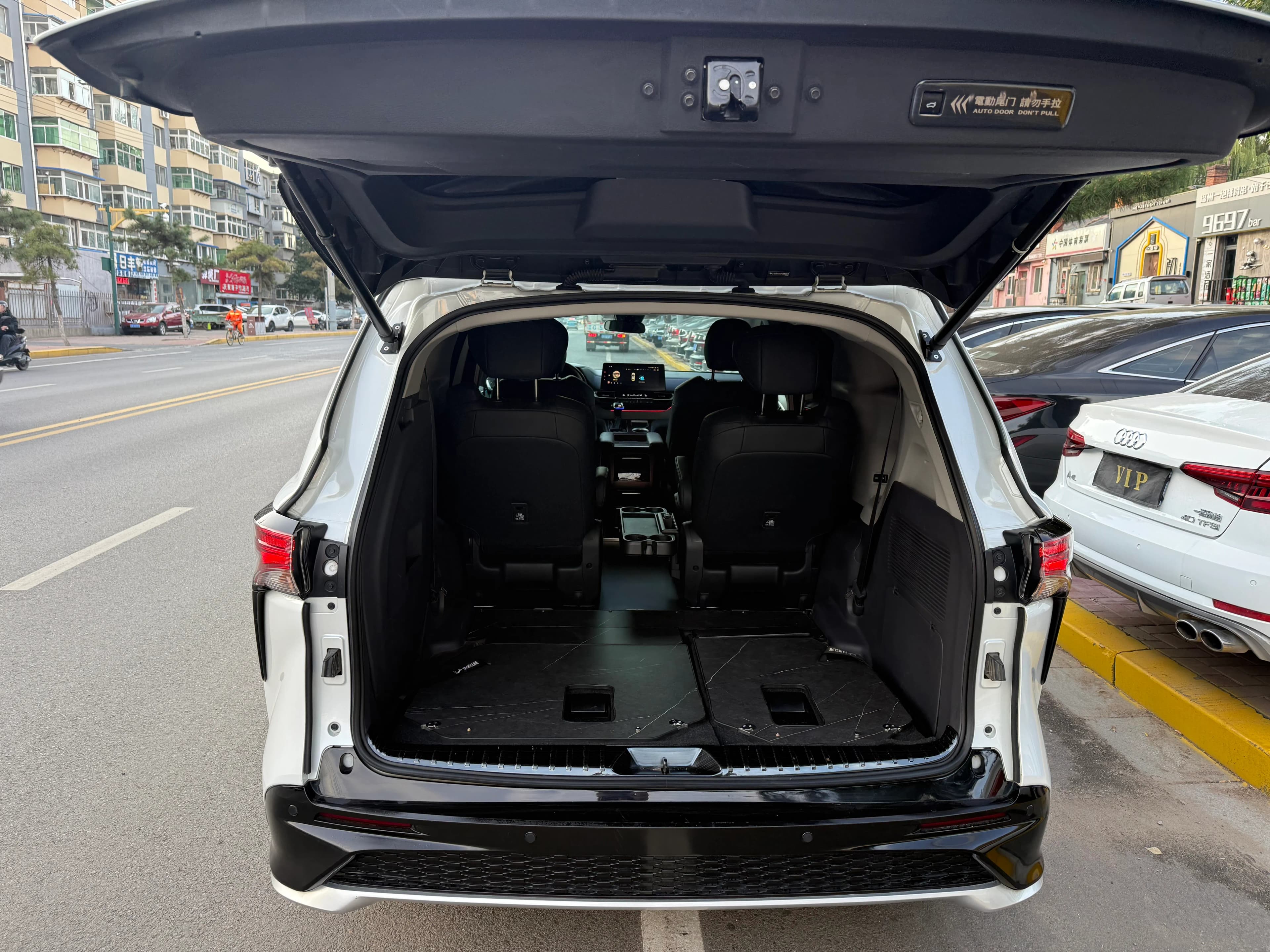 Toyota SIENNA 2021 9