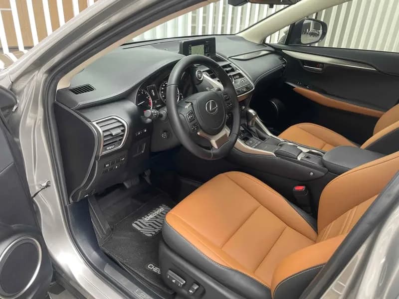 Lexus NX 2020 3