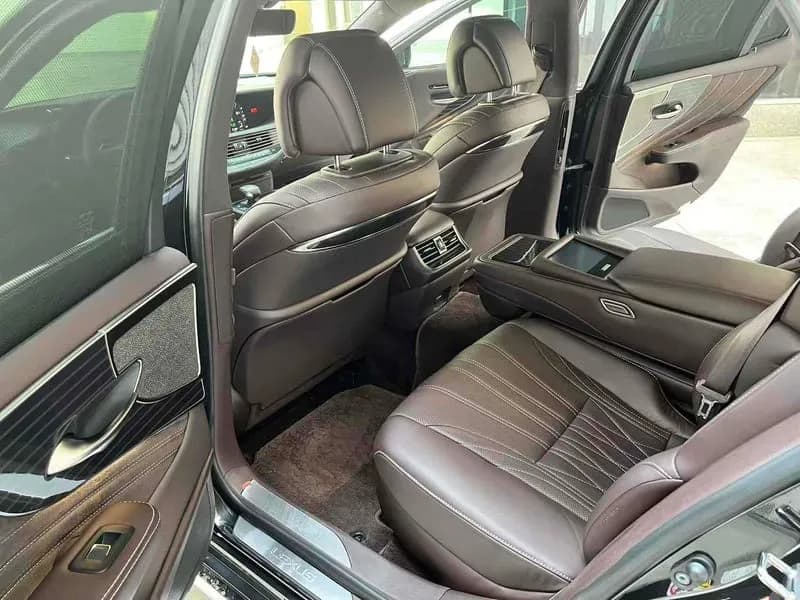Lexus LS 2018 4