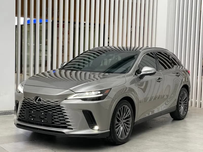 Lexus RX 2023