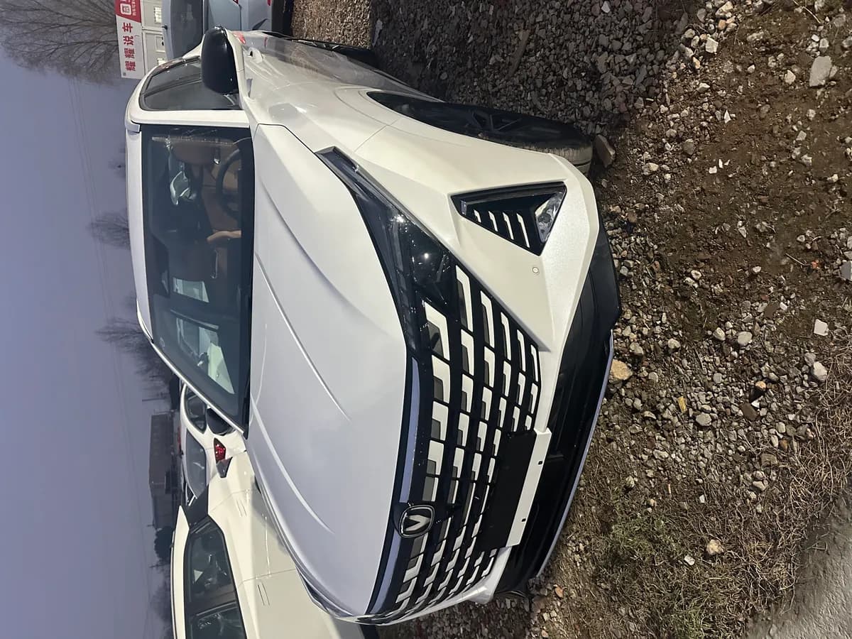 Changan UNI-Z 2025